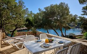 Sea Frontline Apartment 'Charo' Pool And Wifi